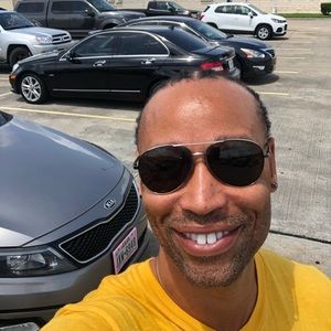 Meet your Posher, Demetrius